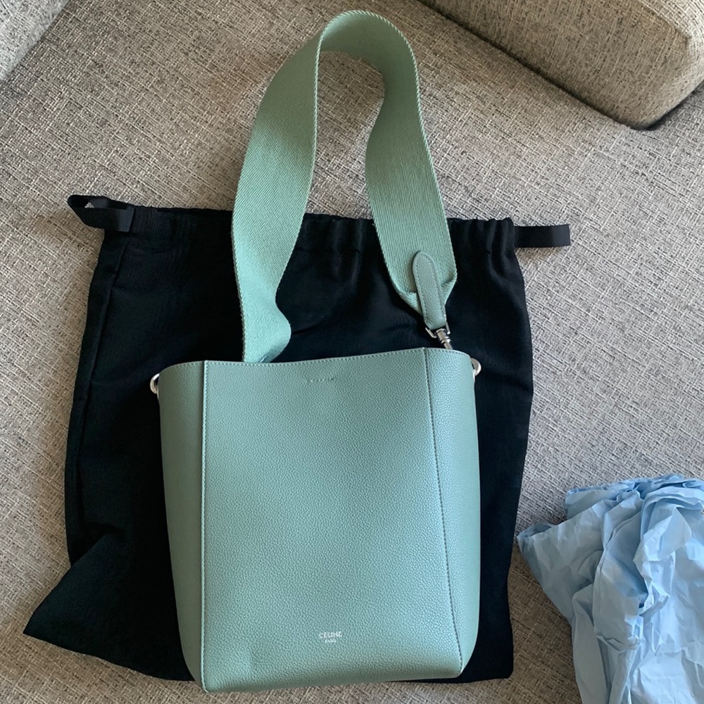 Celine SANGLE SMALL BUCKET BAG IN SOFT GRAINED CALFSKIN